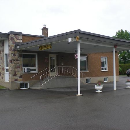 Motel Vaudreuil Eksteriør billede